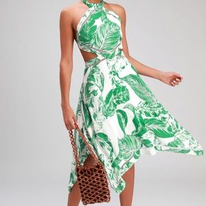 *NEW* Lulu’s Tropical Splendor Leaf Halter Dress